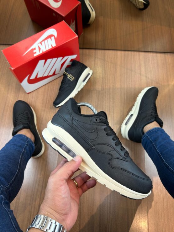NIKE AIRMAX - Image 10
