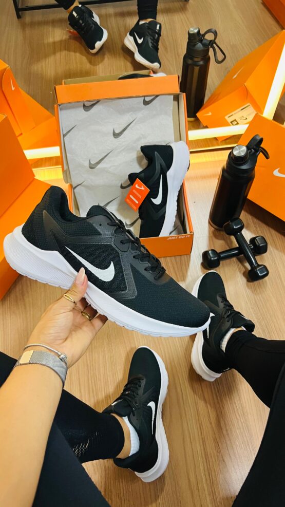 Nike running Dowshift - Image 2