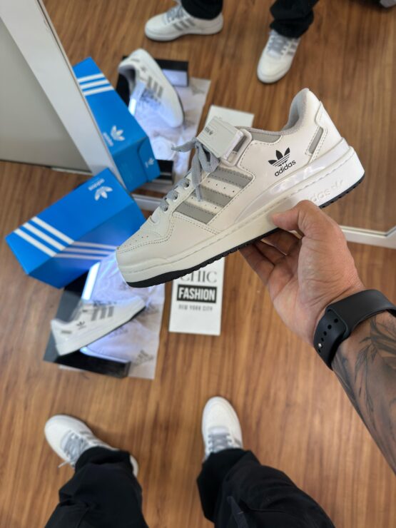 ADIDAS FORUM VELCRO - Image 2