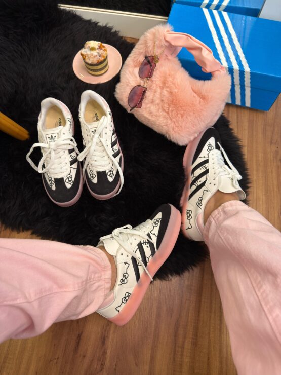 Adidas sambae x Hello Kitty - Image 2