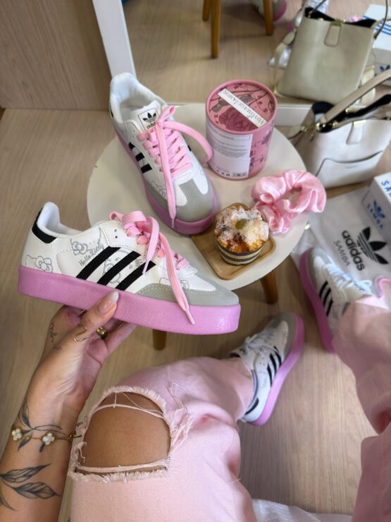 Adidas sambae  Hello kity Sintético