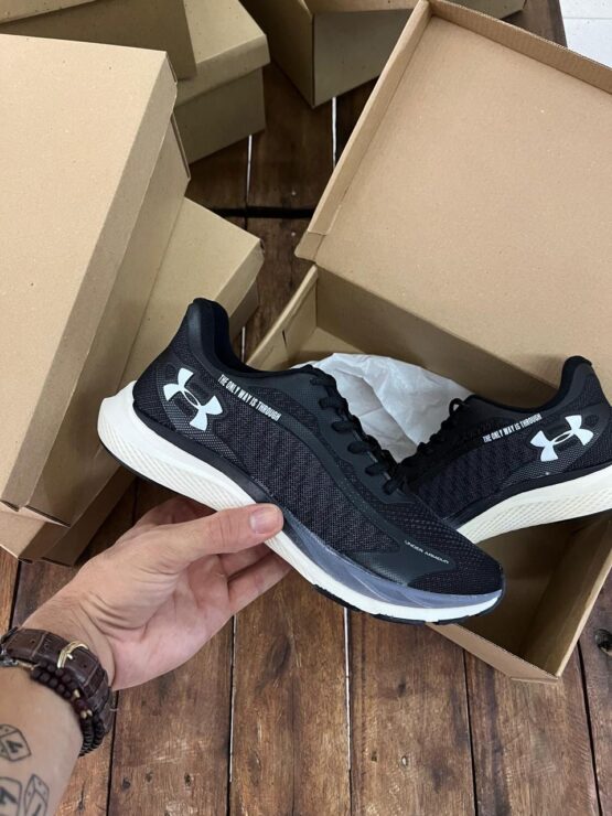 Under Armour - Image 3