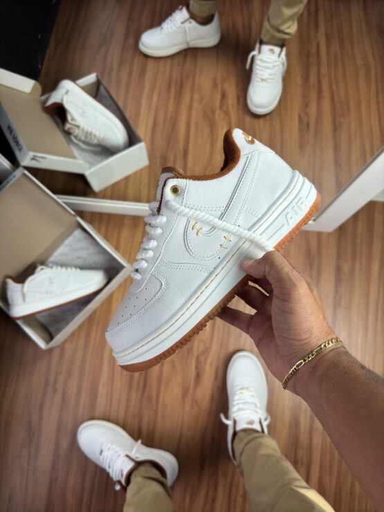 Air force Bco látex