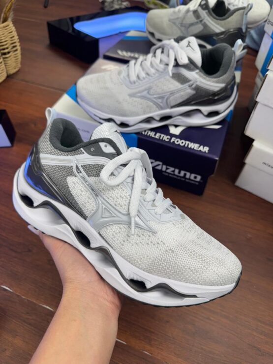 Mizuno wave Stratos 3 - Image 4