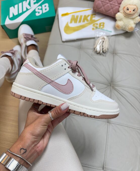 Dunk low pro prime